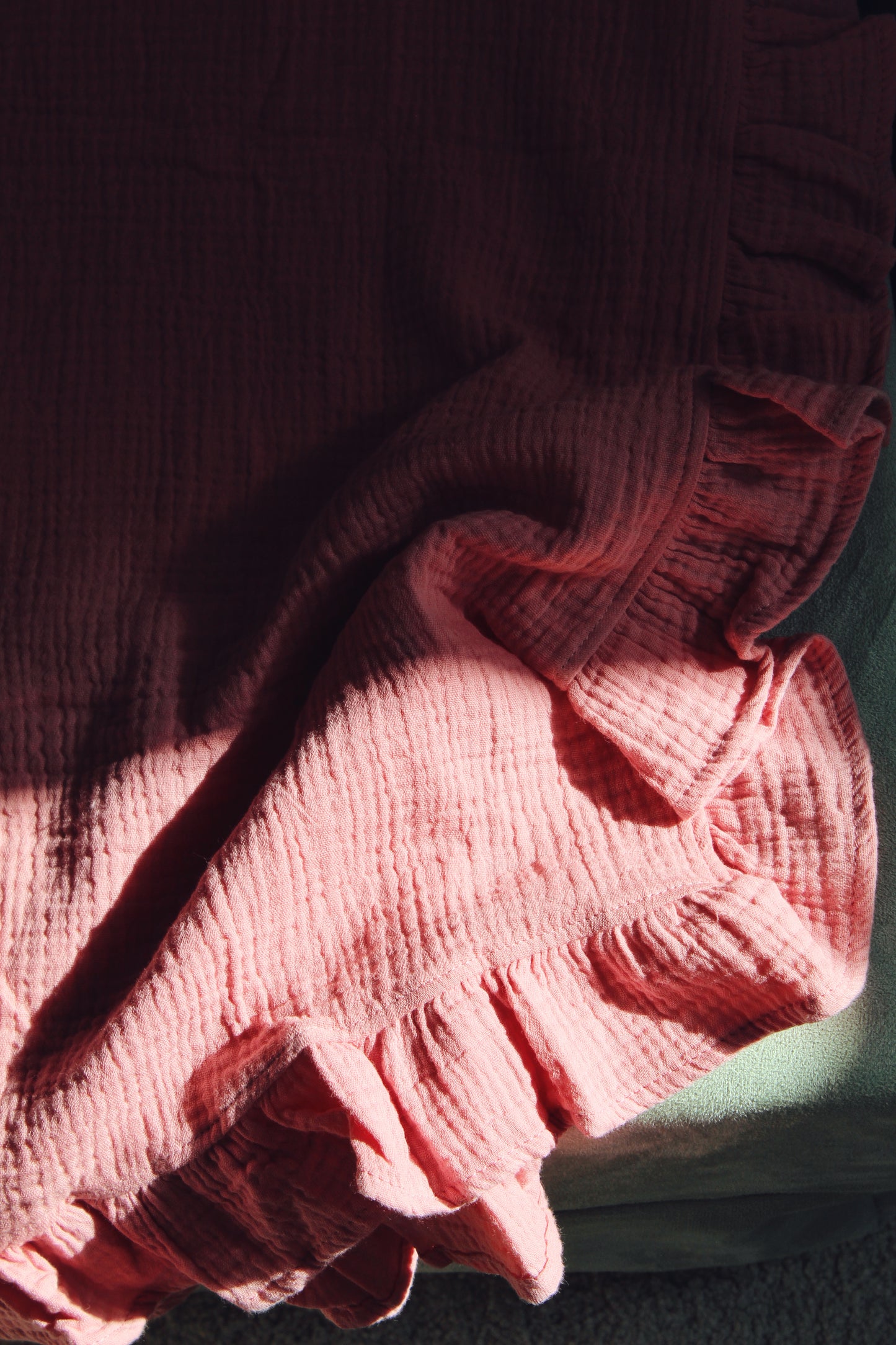 Frills Baby Blanket: Rose Pink